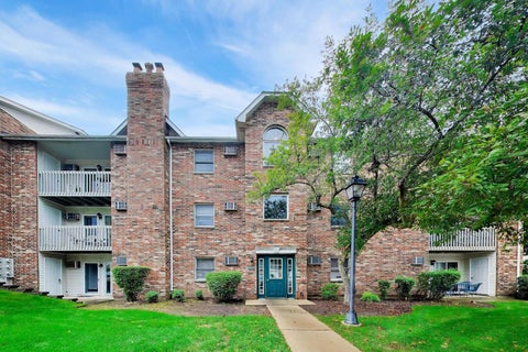 Photo of 4404 W Shamrock Lane #1A, McHenry, IL 60050 (MLS # 12716011)