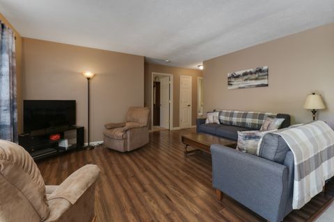 Tiny photo for 3 Kenfield Circle, Bloomington, IL 61704 (MLS # 12491318)