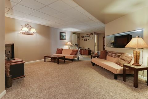 Tiny photo for 3 Kenfield Circle, Bloomington, IL 61704 (MLS # 12491318)