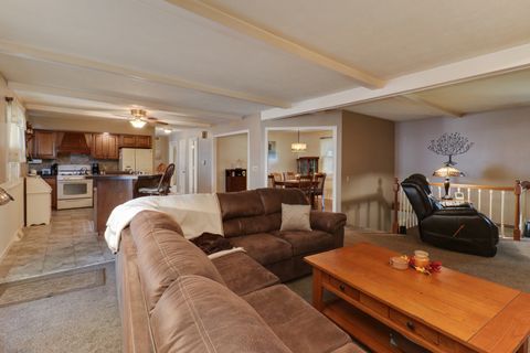 Tiny photo for 3 Kenfield Circle, Bloomington, IL 61704 (MLS # 12491318)