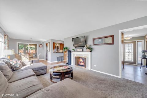 Tiny photo for 6315 Walkup Lane, Crystal Lake, IL 60012 (MLS # 12587445)