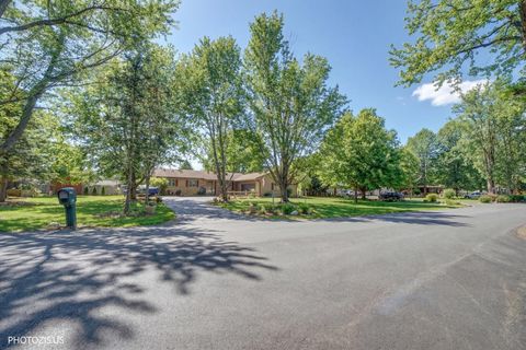 Tiny photo for 6315 Walkup Lane, Crystal Lake, IL 60012 (MLS # 12587445)