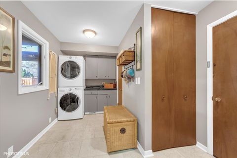 Tiny photo for 6315 Walkup Lane, Crystal Lake, IL 60012 (MLS # 12587445)