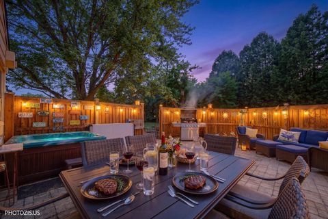 Tiny photo for 6315 Walkup Lane, Crystal Lake, IL 60012 (MLS # 12587445)