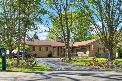 Tiny photo for 6315 Walkup Lane, Crystal Lake, IL 60012 (MLS # 12587445)