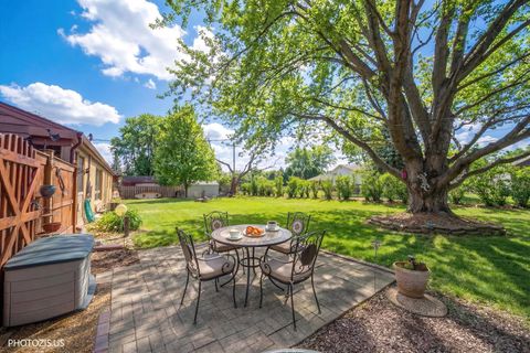 Tiny photo for 6315 Walkup Lane, Crystal Lake, IL 60012 (MLS # 12587445)