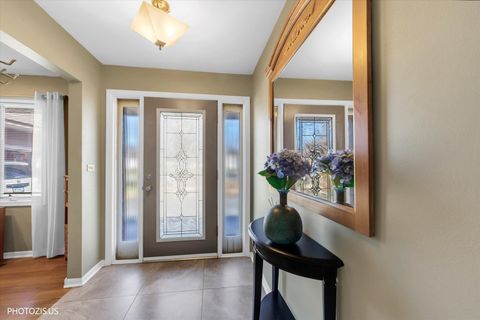 Tiny photo for 6315 Walkup Lane, Crystal Lake, IL 60012 (MLS # 12587445)