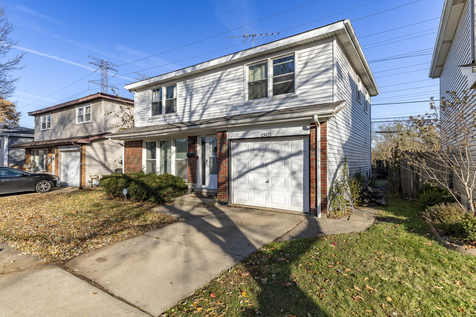 13415 S Mackinaw Avenue