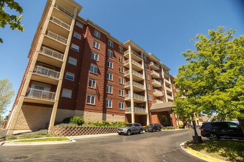 Tiny photo for 8440 Callie Avenue #606, Morton Grove, IL 60053 (MLS # 12712457)