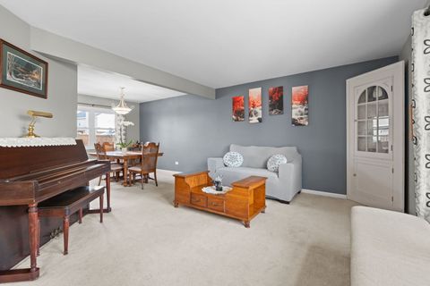 Tiny photo for 1289 WESTPORT RIDGE Rdg, Crystal Lake, IL 60014 (MLS # 12498025)