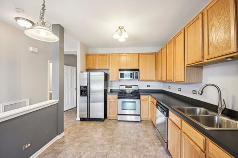 Tiny photo for 2203 Flagstone Lane #2203, Carpentersville, IL 60110 (MLS # 12588323)