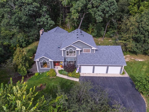 Photo of 117 Stone Marsh Lane, North Barrington, IL 60010 (MLS # 12734457)