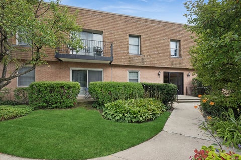 Tiny photo for 1240 Park Avenue #331, Highland Park, IL 60035 (MLS # 12723585)