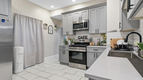 Tiny photo for 808 S 15th Avenue, Maywood, IL 60153 (MLS # 12738959)
