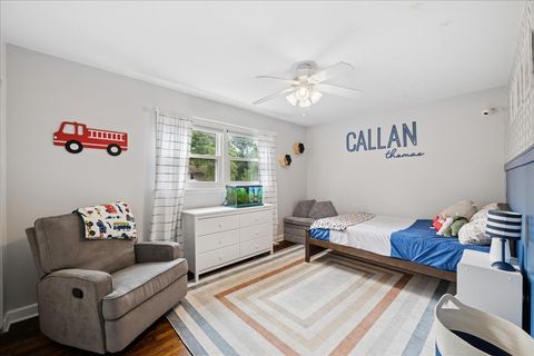 Tiny photo for 481 Sussex Court, Buffalo Grove, IL 60089 (MLS # 12485264)