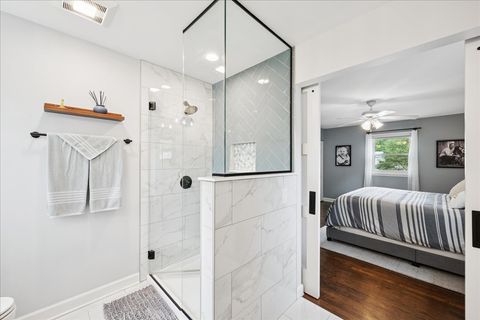 Tiny photo for 481 Sussex Court, Buffalo Grove, IL 60089 (MLS # 12485264)