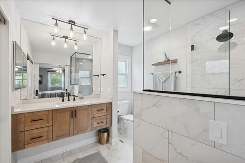 Tiny photo for 481 Sussex Court, Buffalo Grove, IL 60089 (MLS # 12485264)