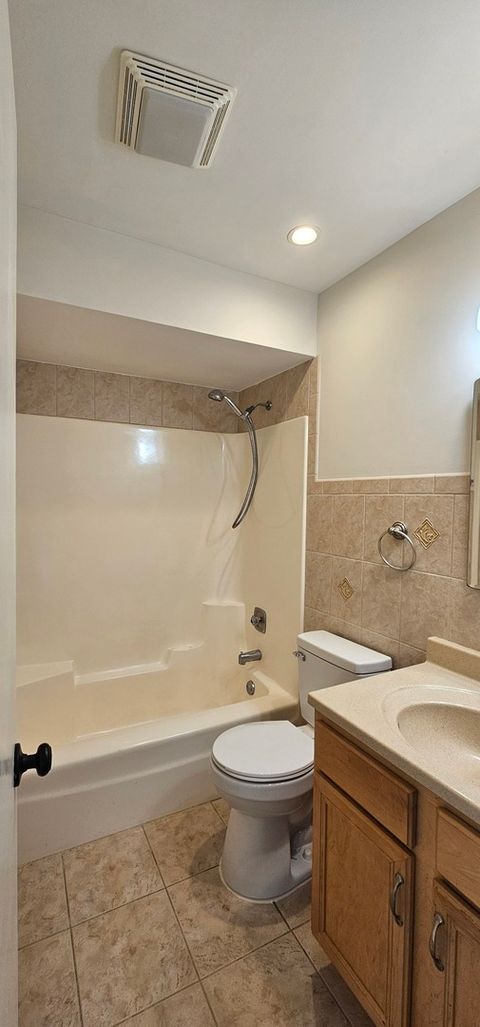 Tiny photo for 7535 Tiffany Drive #3B, Orland Park, IL 60462 (MLS # 12553754)