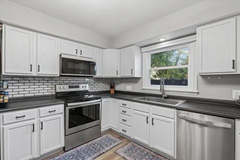 Tiny photo for 2007 Rebecca Drive, Champaign, IL 61821 (MLS # 12500838)