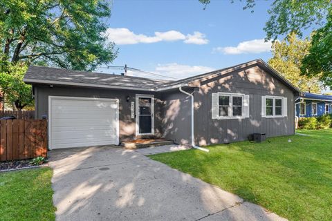 Tiny photo for 2007 Rebecca Drive, Champaign, IL 61821 (MLS # 12500838)