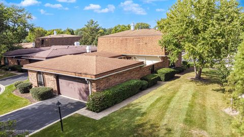 Photo of 2510 Salceda Drive, Northbrook, IL 60062 (MLS # 12476418)