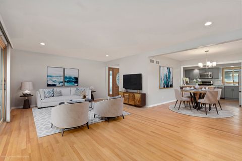 Tiny photo for 2510 Salceda Drive, Northbrook, IL 60062 (MLS # 12476418)