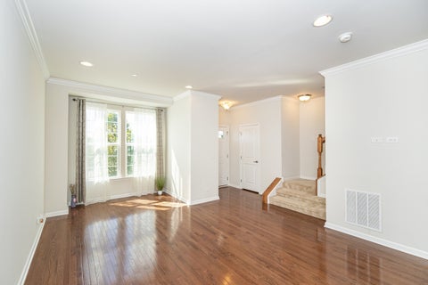 Tiny photo for 69 Nicholas Drive W, Des Plaines, IL 60016 (MLS # 12702208)