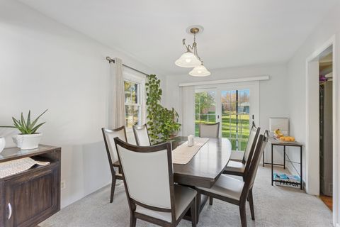 Tiny photo for 7S355 Midfield Drive, Aurora, IL 60506 (MLS # 12499498)