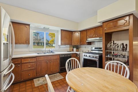 Tiny photo for 7S355 Midfield Drive, Aurora, IL 60506 (MLS # 12499498)
