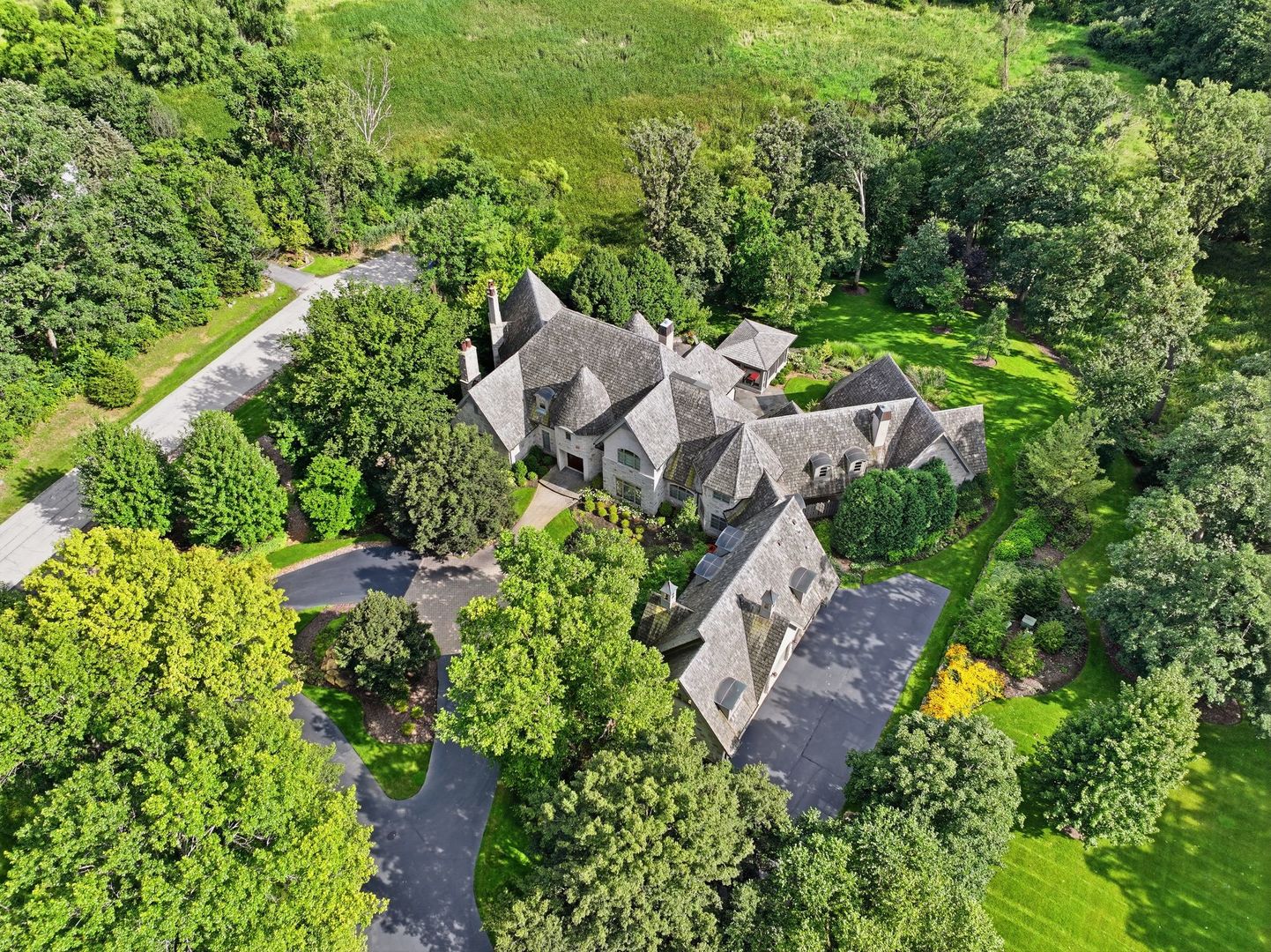 16 Riva Ridge