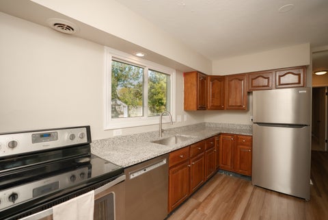 Tiny photo for 1430 Lakewood Drive, Bettendorf, IA 52722 (MLS # 12792401)