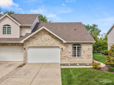 Photo of 12780 Marian Drive, Lemont, IL 60439 (MLS # 12629613)