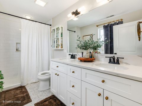 Tiny photo for 108 S DEE Road #1, Park Ridge, IL 60068 (MLS # 12565354)