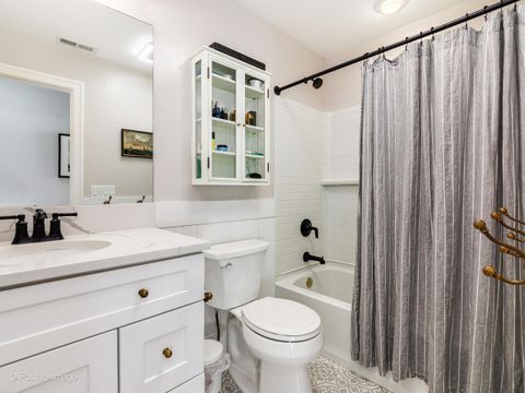 Tiny photo for 108 S DEE Road #1, Park Ridge, IL 60068 (MLS # 12565354)