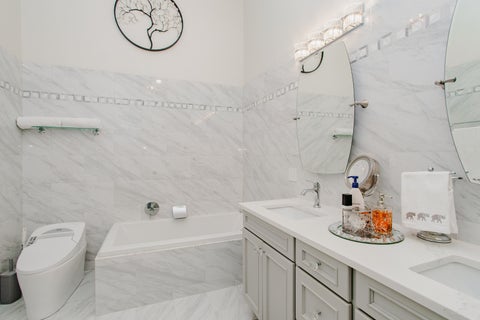 Tiny photo for 11 Rienzi Lane, Highwood, IL 60040 (MLS # 12781043)