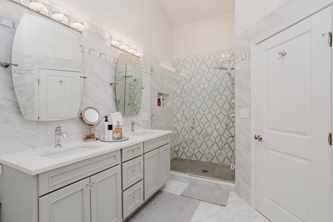 Tiny photo for 11 Rienzi Lane, Highwood, IL 60040 (MLS # 12781043)