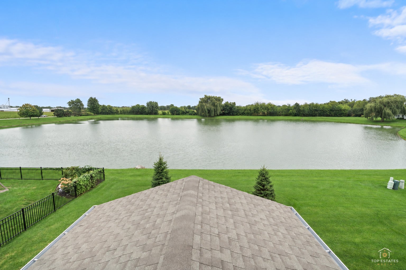 695 Kentshire Circle