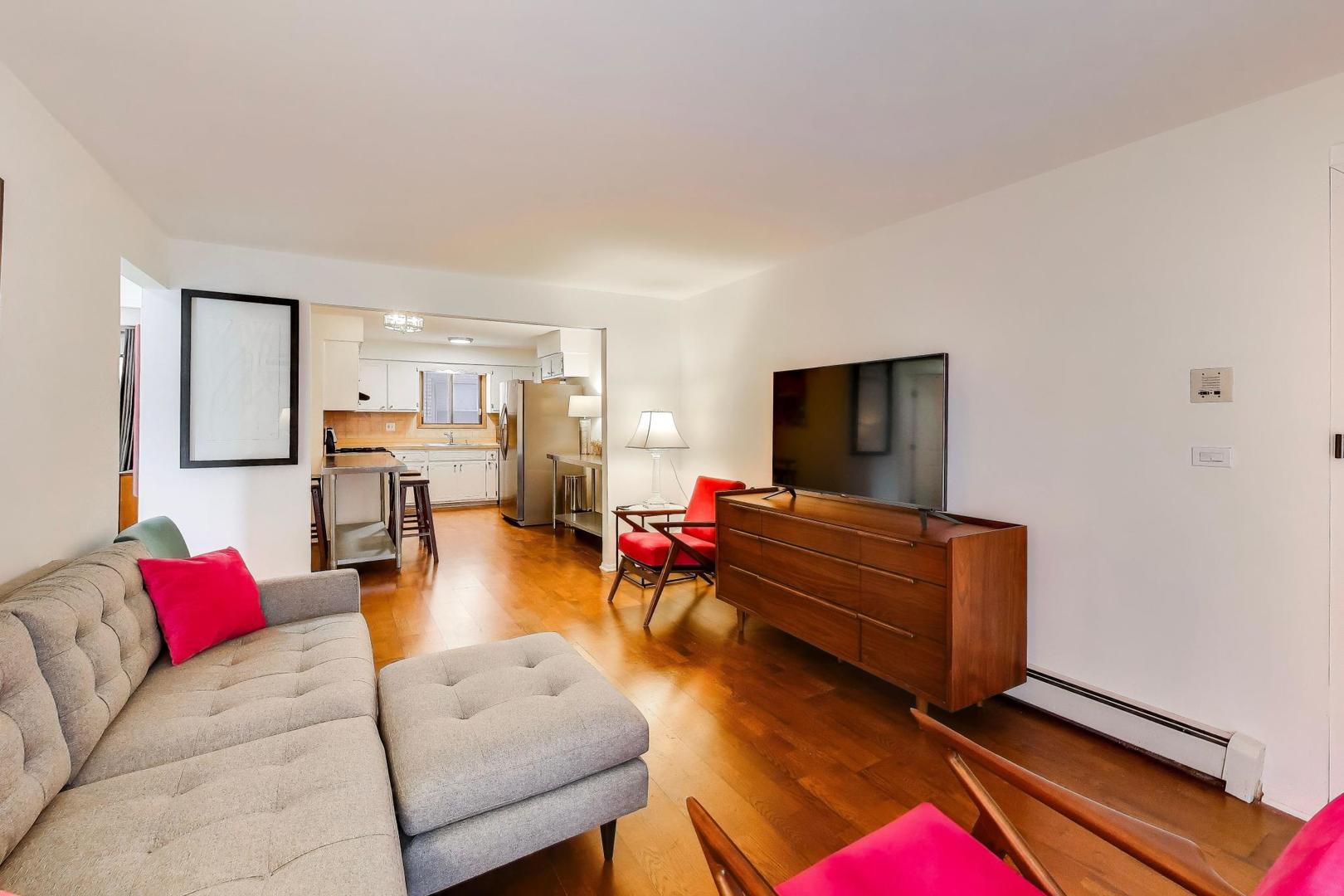 6839 N Northwest Highway 1A