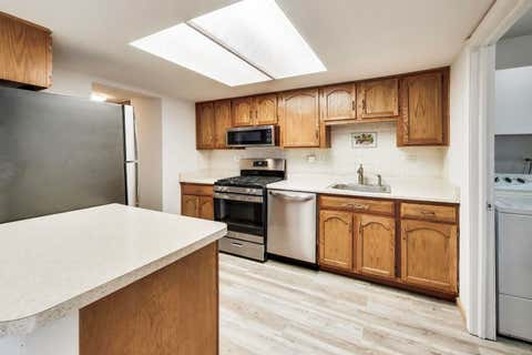 Tiny photo for 816 Mansfield Court, Schaumburg, IL 60194 (MLS # 12702260)