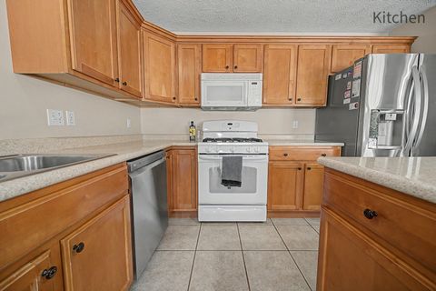 Tiny photo for 2819 Gill Street, Bloomington, IL 61704 (MLS # 12645313)