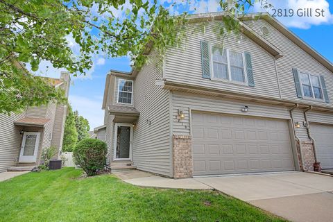 Tiny photo for 2819 Gill Street, Bloomington, IL 61704 (MLS # 12645313)