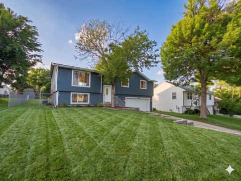 Photo of 10809 N Church Street, Huntley, IL 60142 (MLS # 12663384)