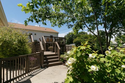 Tiny photo for 614 6TH Street, Colona, IL 61241 (MLS # 12682872)