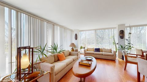 Tiny photo for 601 E 32nd Street #211, Chicago, IL 60616 (MLS # 12502618)