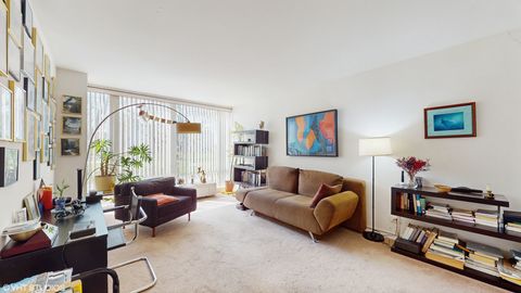 Tiny photo for 601 E 32nd Street #211, Chicago, IL 60616 (MLS # 12502618)