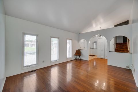 Tiny photo for 4329 Applewood Lane, Matteson, IL 60443 (MLS # 12404298)