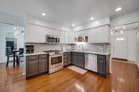 Tiny photo for 4329 Applewood Lane, Matteson, IL 60443 (MLS # 12404298)