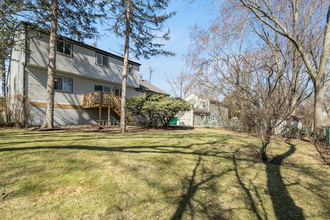 Tiny photo for 736 Clohesey Drive, Buffalo Grove, IL 60089 (MLS # 12597340)
