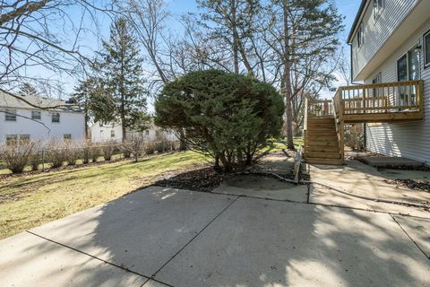 Tiny photo for 736 Clohesey Drive, Buffalo Grove, IL 60089 (MLS # 12597340)