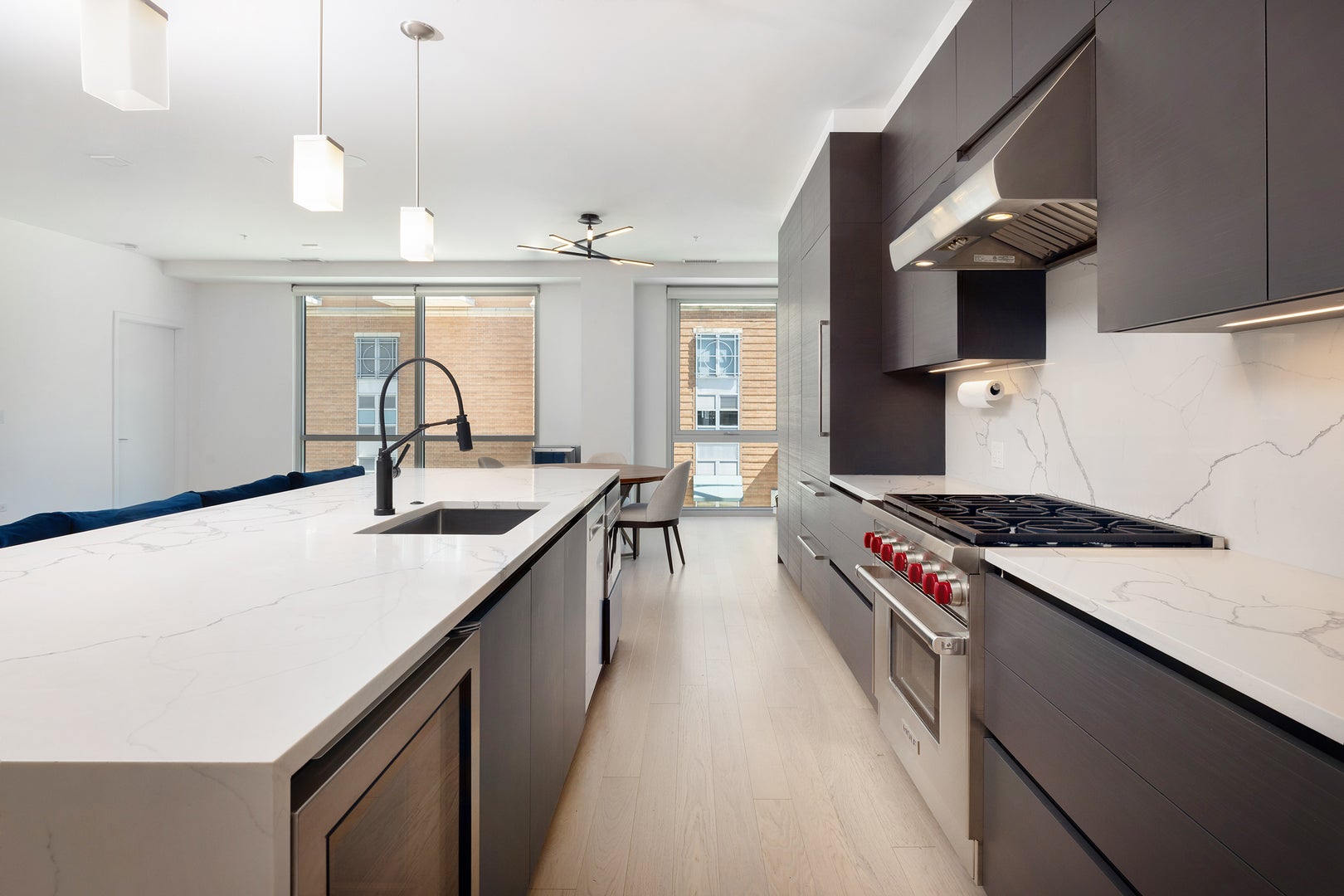 1000 W Monroe Street 201